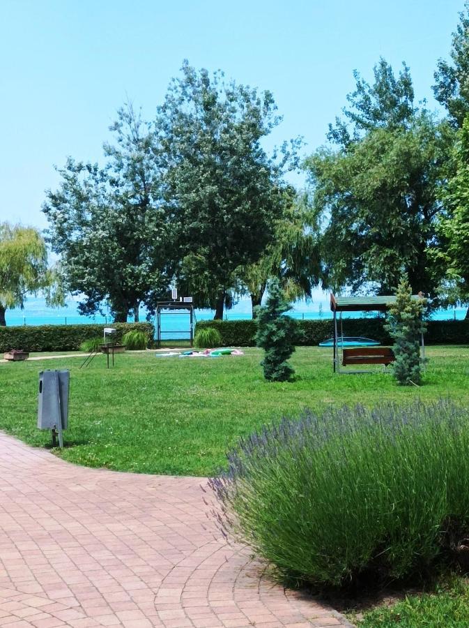 Sunrise Apartman Шиофок Экстерьер фото