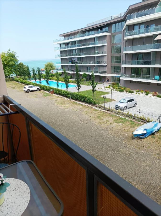 Sunrise Apartman Шиофок Экстерьер фото